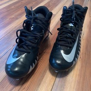 Nike Shoes - Men Nike Football Cleats Nike Shoes - Men Nike Football Cleats